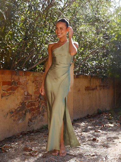 Carmen | Damen Frühlings-Maxikleid mit One-Shoulder-Desig